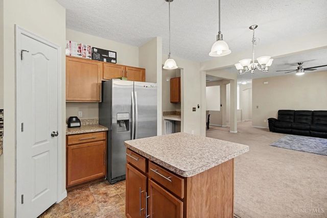 1028 Lost Crossing, Springfield Twp., OH 45231