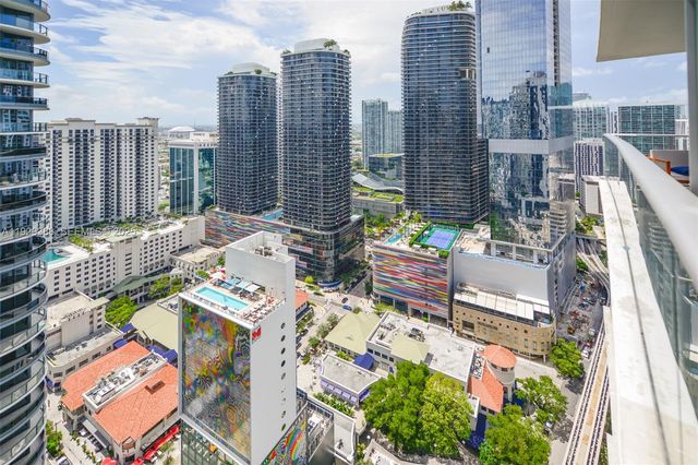 1010 Brickell Ave 3710, Miami, FL 33131