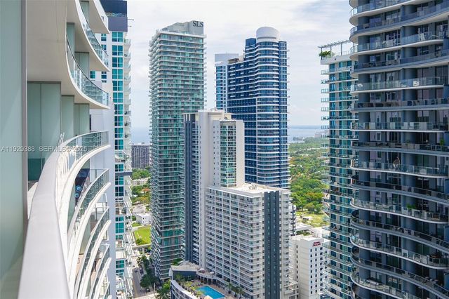 1010 Brickell Ave 3710, Miami, FL 33131