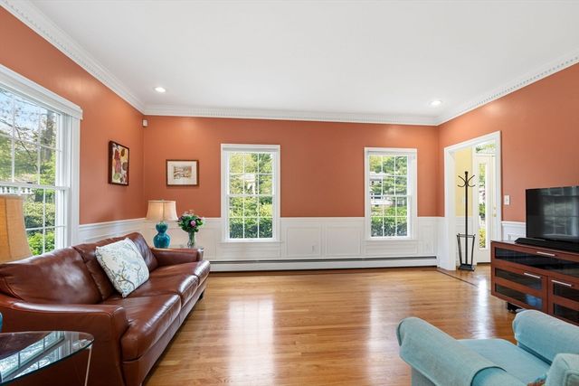 70 Spring Street, Lexington, MA 02421
