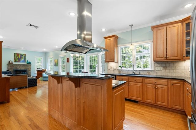70 Spring Street, Lexington, MA 02421