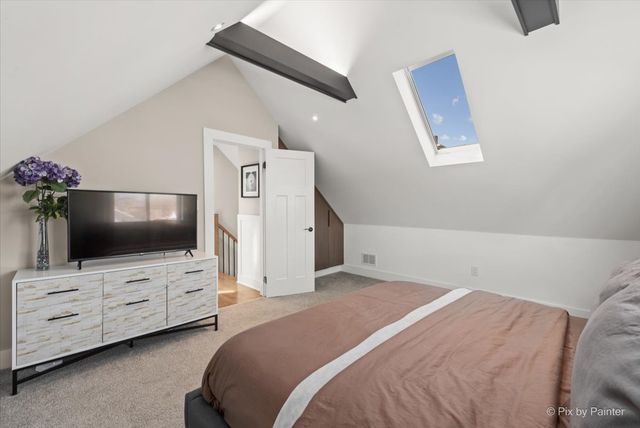 3863 N Oriole Avenue, Chicago, IL 60634