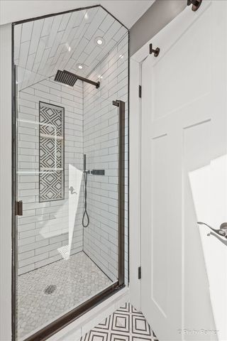 3863 N Oriole Avenue, Chicago, IL 60634