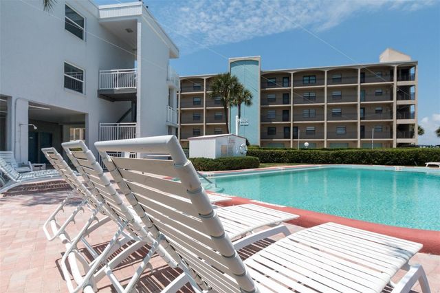 9755 HARRELL AVENUE 102, Treasure Island, FL 33706