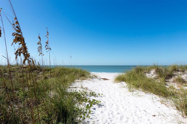 9755 HARRELL AVENUE 102, Treasure Island, FL 33706