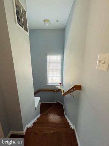 461 CLAYHALL ST, Gaithersburg, MD 20878