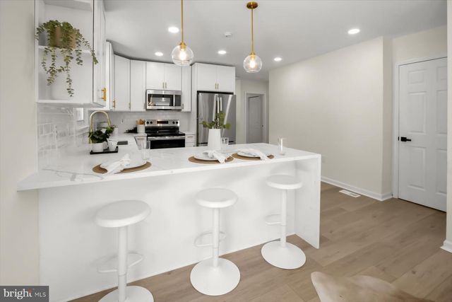 1204 NOVA AVE, Capitol Heights, MD 20743