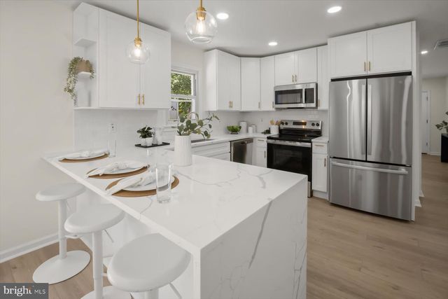 1204 NOVA AVE, Capitol Heights, MD 20743