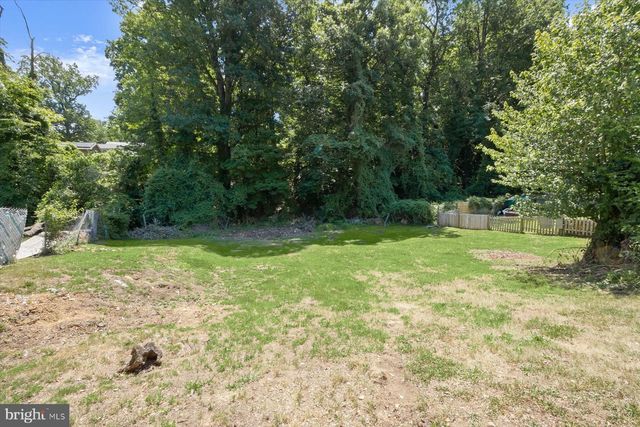 1204 NOVA AVE, Capitol Heights, MD 20743