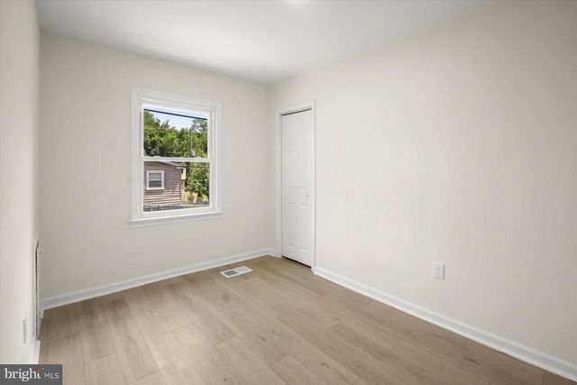 1204 NOVA AVE, Capitol Heights, MD 20743