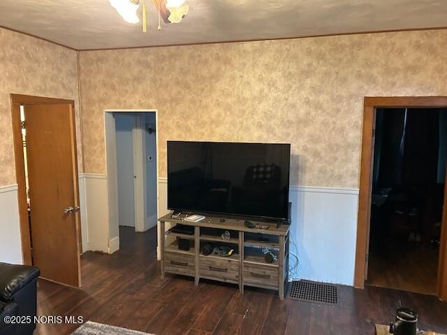 313 N Elm Street, Edgerton, OH 43517