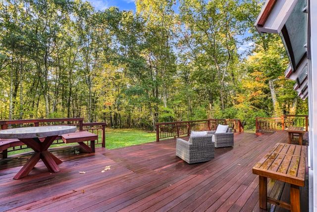 4 Stoney Brook Road, Hopkinton, MA 01748