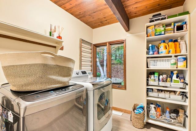 4 Stoney Brook Road, Hopkinton, MA 01748