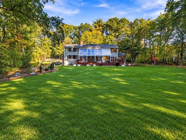4 Stoney Brook Road, Hopkinton, MA 01748