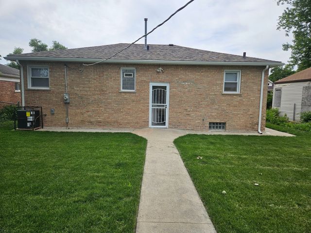 15229 HONORE Avenue, Harvey, IL 60426