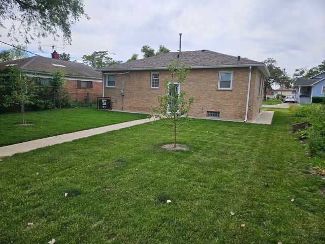 15229 HONORE Avenue, Harvey, IL 60426