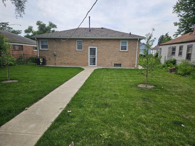 15229 HONORE Avenue, Harvey, IL 60426