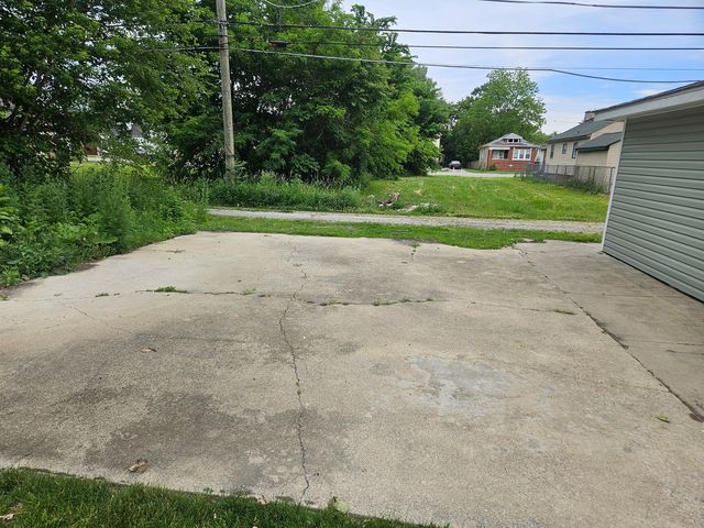 15229 HONORE Avenue, Harvey, IL 60426