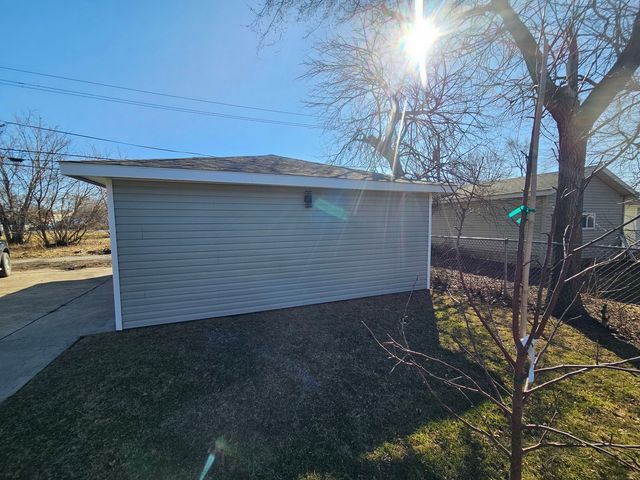 15229 HONORE Avenue, Harvey, IL 60426