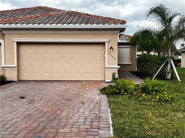 2084 Wellington ST, Naples, FL 34120