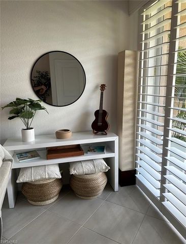 2084 Wellington ST, Naples, FL 34120