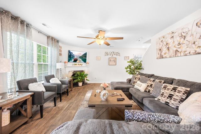 7401 Finnigan Road, Charlotte, NC 28215