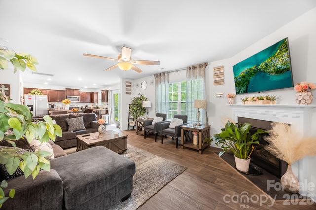 7401 Finnigan Road, Charlotte, NC 28215
