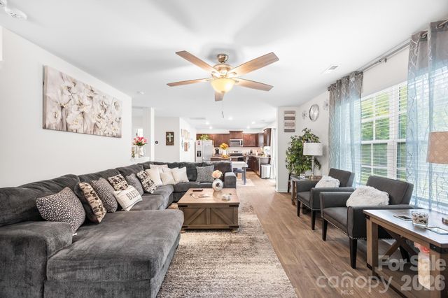 7401 Finnigan Road, Charlotte, NC 28215