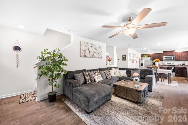 7401 Finnigan Road, Charlotte, NC 28215
