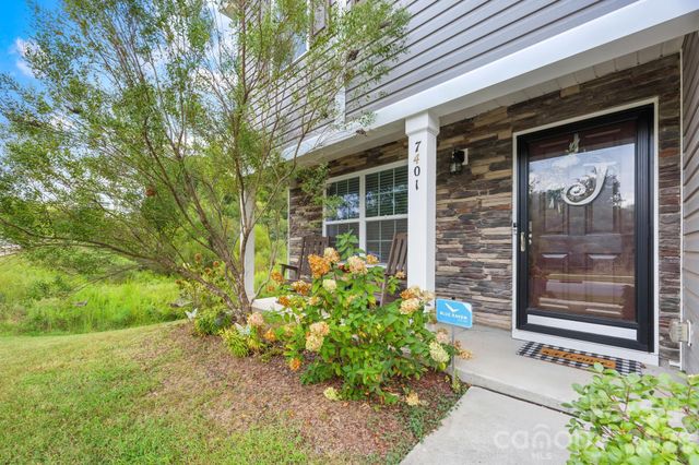 7401 Finnigan Road, Charlotte, NC 28215