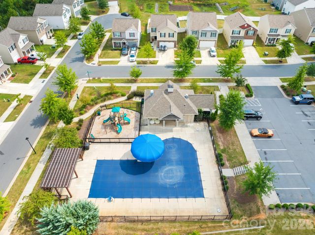 7401 Finnigan Road, Charlotte, NC 28215