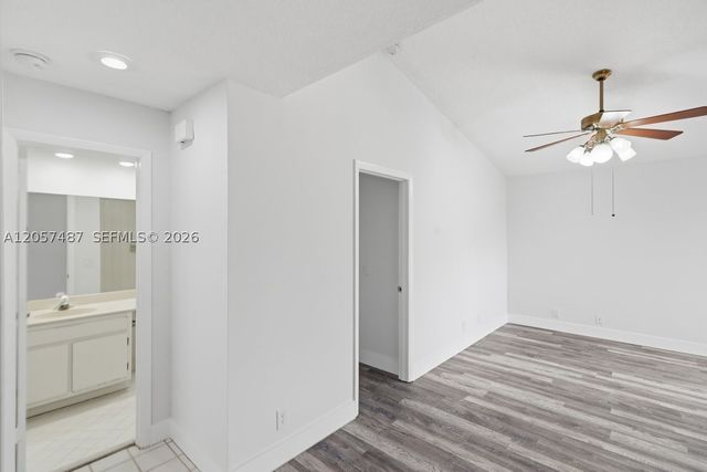 6473 NW 170th Ln, Hialeah, FL 33015