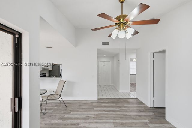 6473 NW 170th Ln, Hialeah, FL 33015