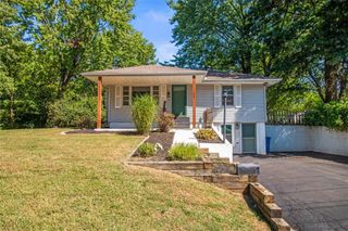 513 Golf Street, Odessa, MO 64076