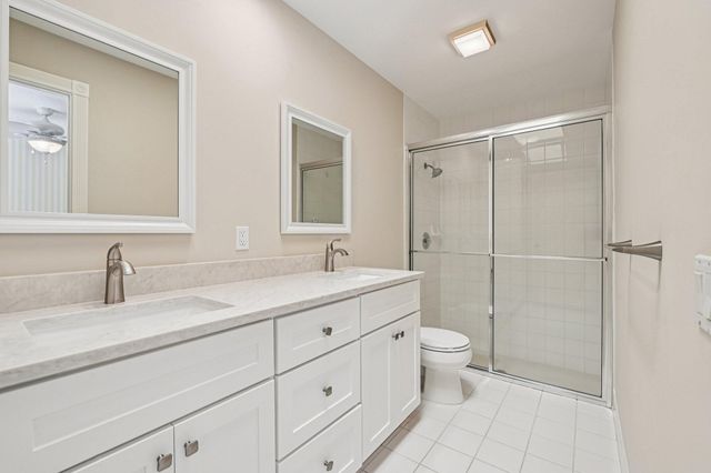 4202 Water Oak Court, Palm Beach Gardens, FL 33410