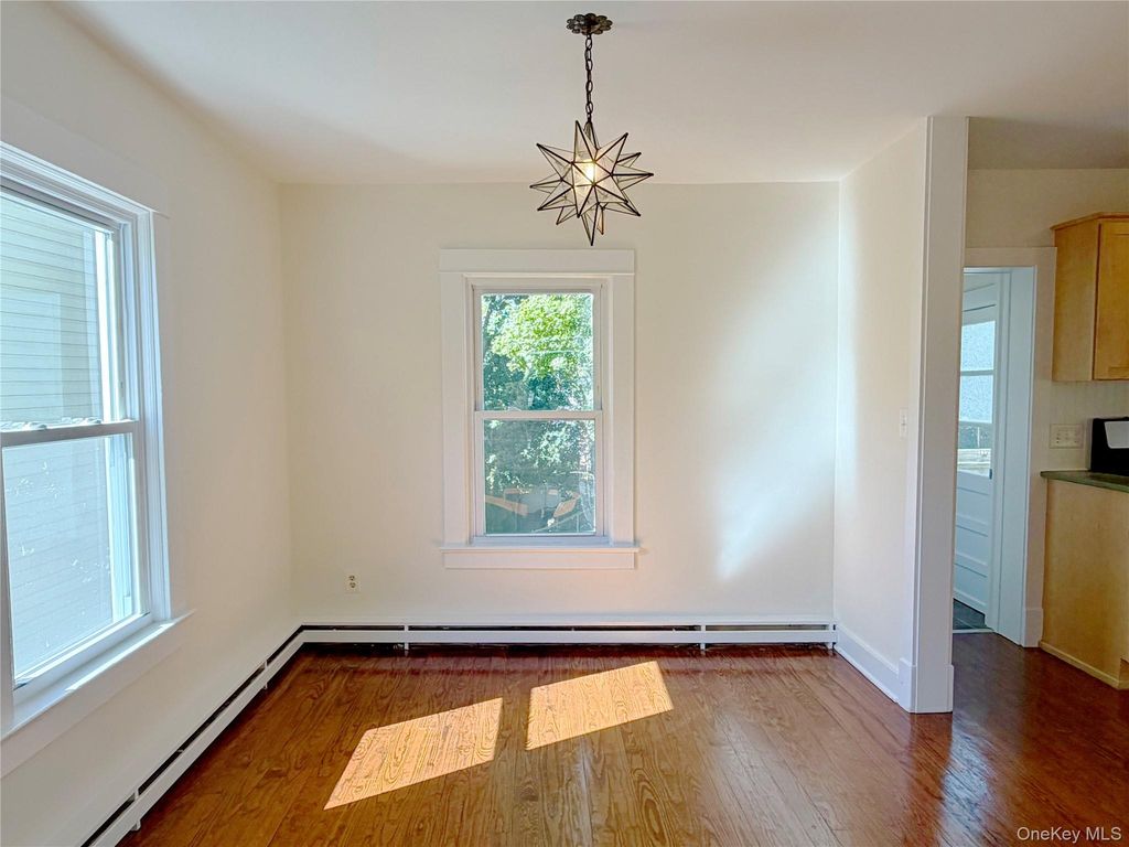 92 School Street, Oyster Bay, NY 11771 — photo 5