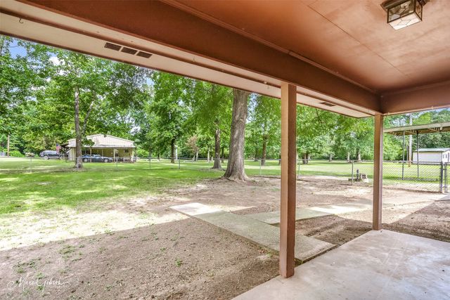 10016 Mustang Circle, Keithville, LA 71047