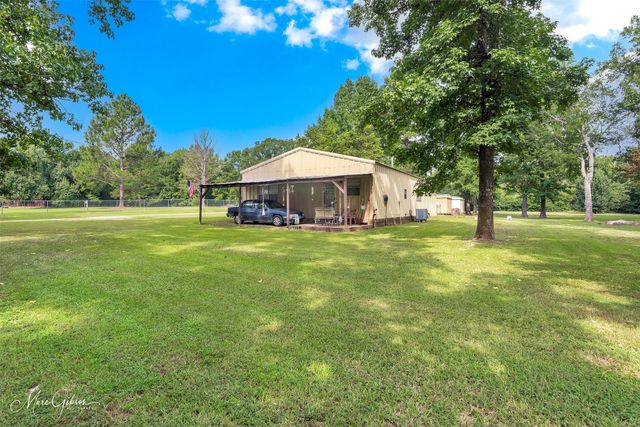 10016 Mustang Circle, Keithville, LA 71047