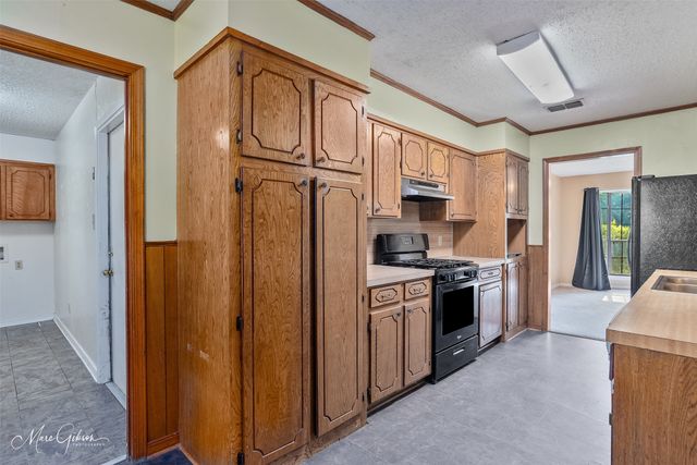 10016 Mustang Circle, Keithville, LA 71047