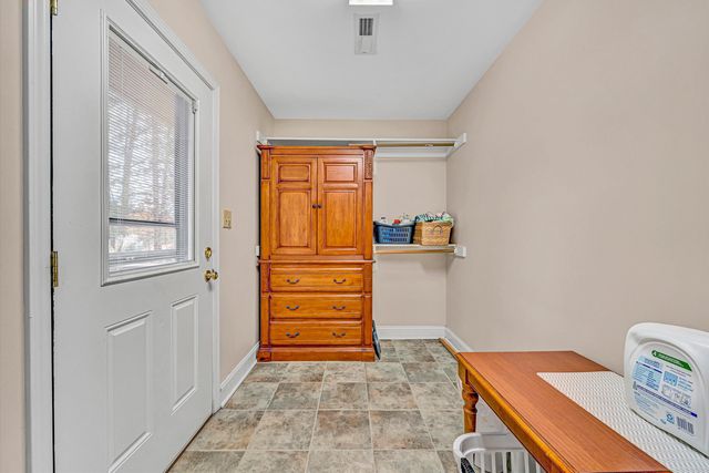 1039 Clearfield RD, Roanoke, VA 24015