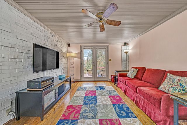 1039 Clearfield RD, Roanoke, VA 24015