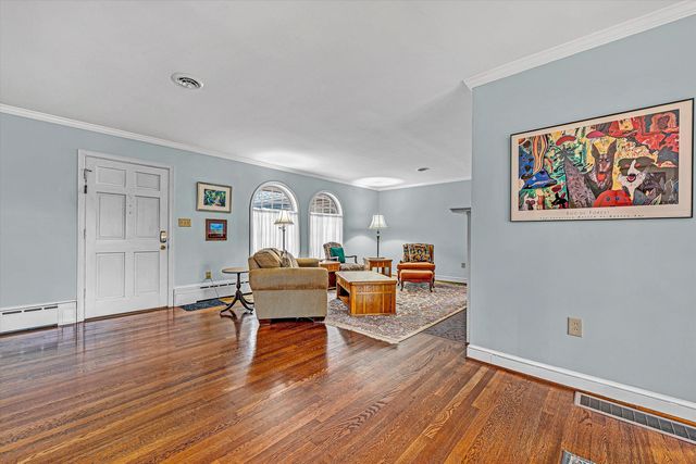 1039 Clearfield RD, Roanoke, VA 24015