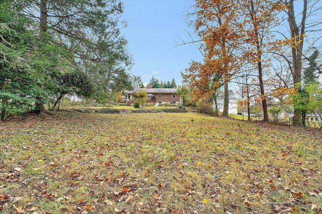 1039 Clearfield RD, Roanoke, VA 24015