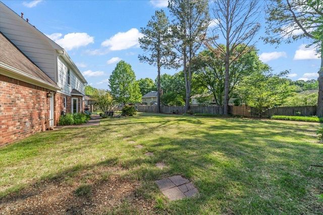 415 E VALLEYWOOD CV, Collierville, TN 38017