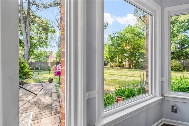 415 E VALLEYWOOD CV, Collierville, TN 38017