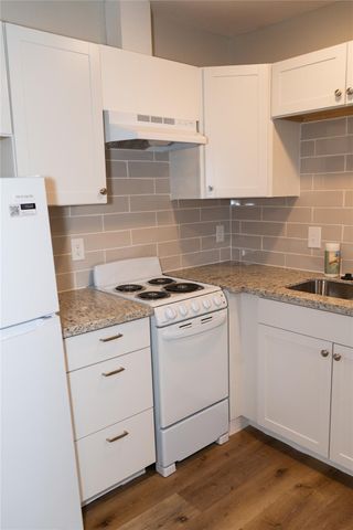 97 Anthony ST B, Austin, TX 78702