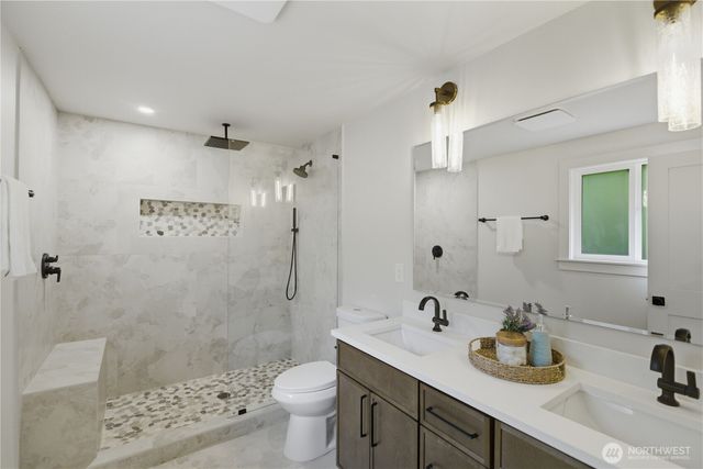 4008 NE 197th Street, Lake Forest Park, WA 98155