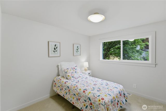 4008 NE 197th Street, Lake Forest Park, WA 98155
