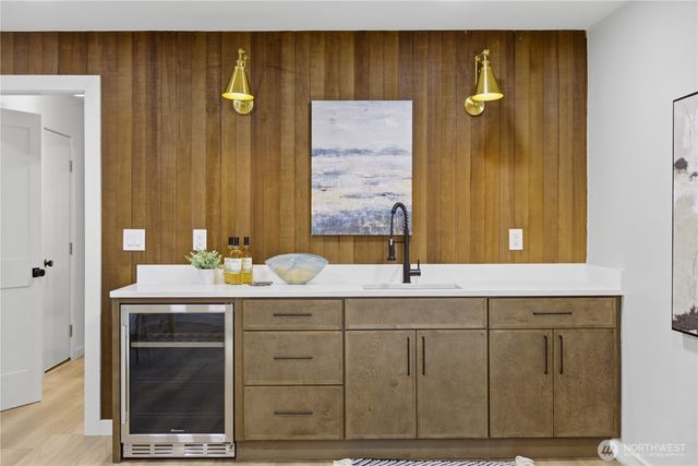4008 NE 197th Street, Lake Forest Park, WA 98155