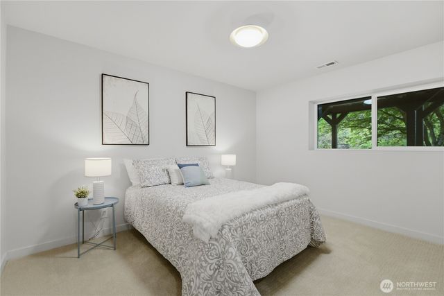 4008 NE 197th Street, Lake Forest Park, WA 98155